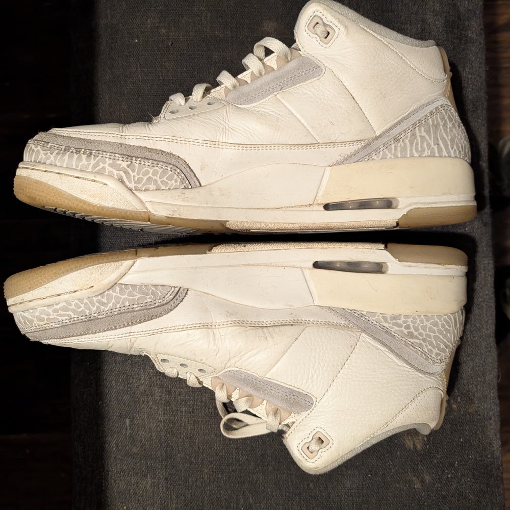 Nike Air Jordan 3 Retro White Sneakers